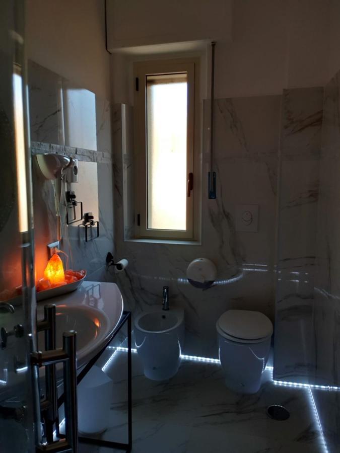 Dame Crotone Bed & Breakfast Ngoại thất bức ảnh